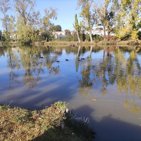 Maison Avec Jacuzzi Proche Plages Avrillé Exterior foto