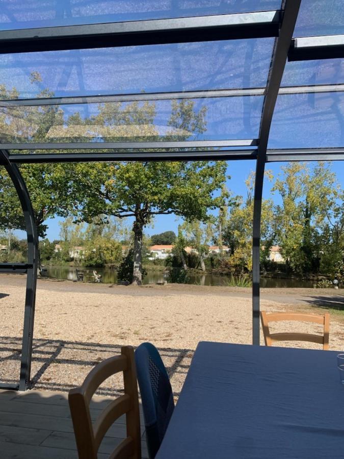 Maison Avec Jacuzzi Proche Plages Avrillé Exterior foto